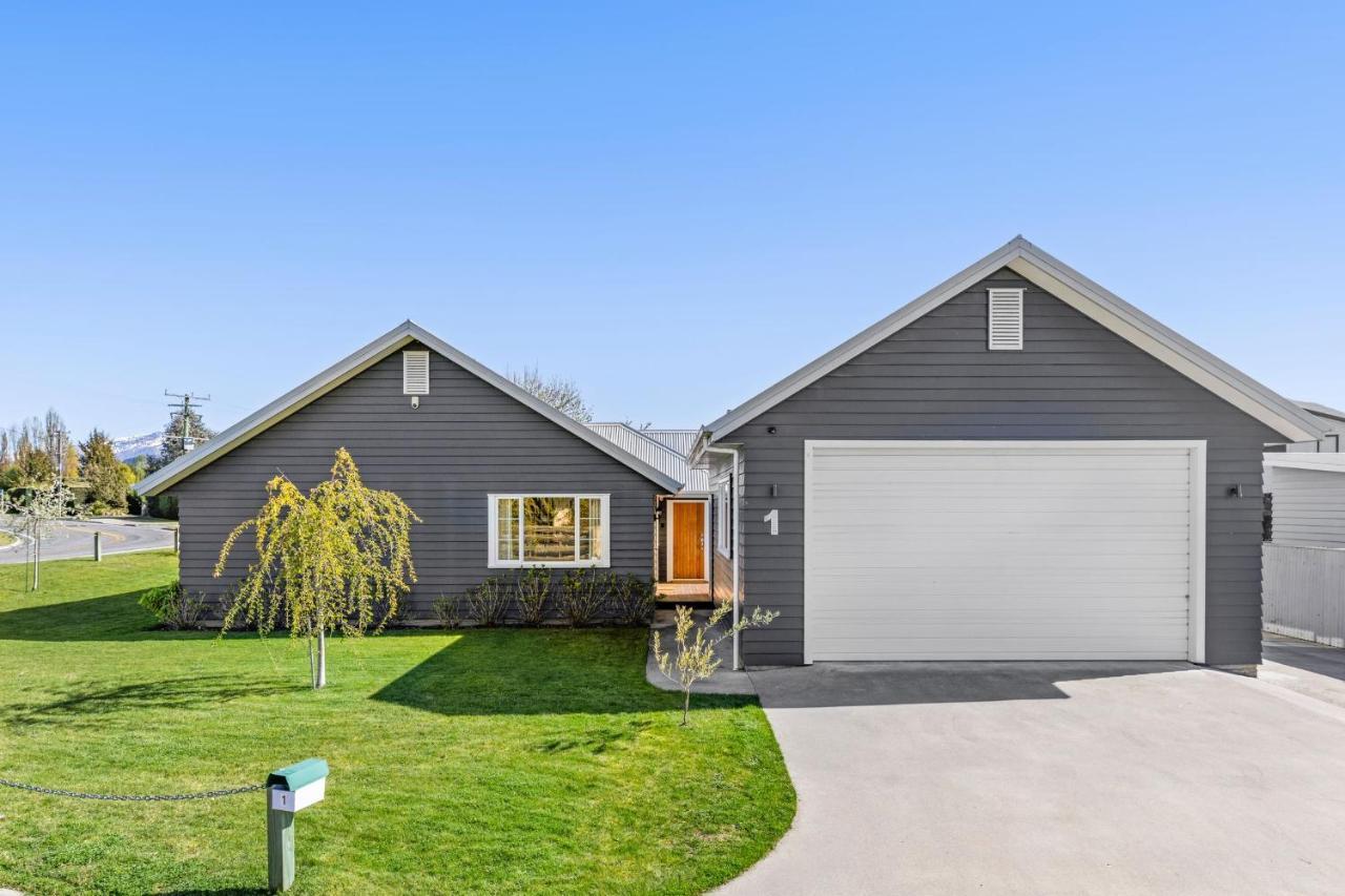 Villa It'S Easy! Space And Comfort Wanaka Exterior foto